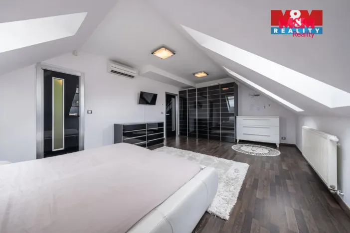 Prodej bytu 2+kk, Horoměřice, T. G. Masaryka, 95 m2