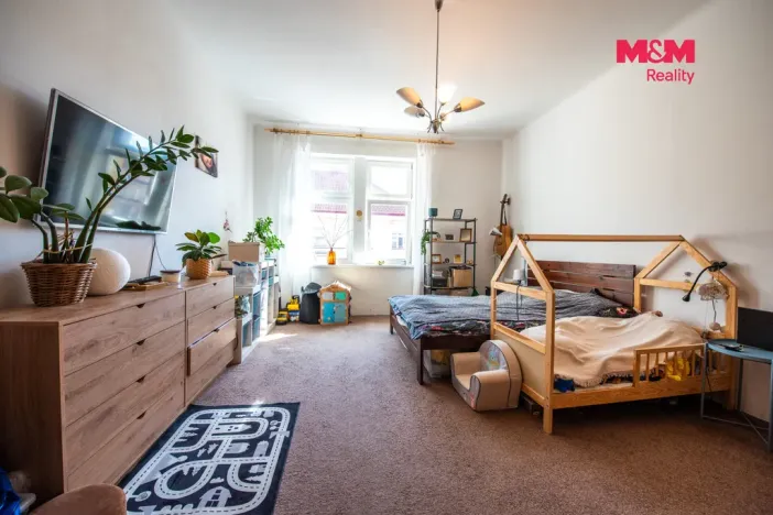 Pronájem bytu 2+kk, Hradec Králové, Klumparova, 52 m2