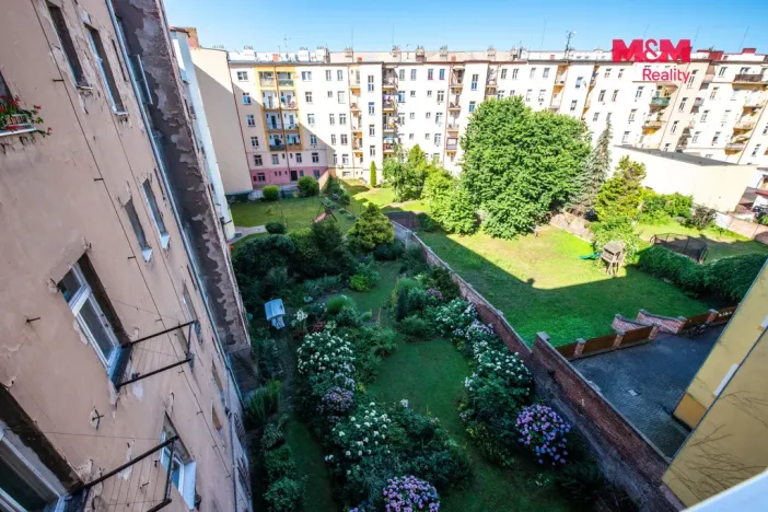 Pronájem bytu 2+kk, Hradec Králové, Klumparova, 52 m2