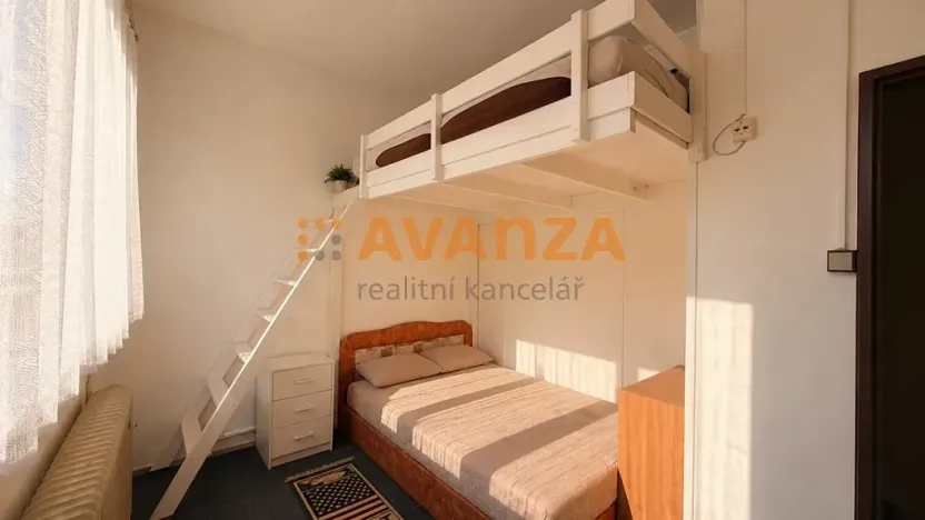 Prodej komerční nemovitosti, Děčín, Riegrova, 1200 m2