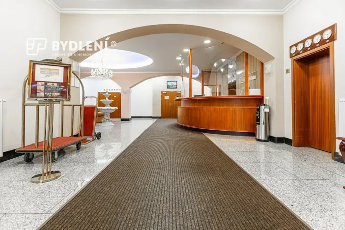 Pronájem bytu 3+kk, Teplice, U Nových lázní, 100 m2