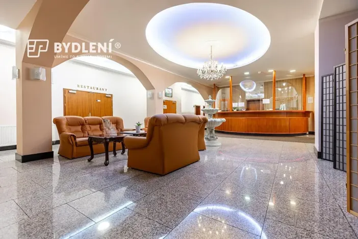 Pronájem bytu 3+kk, Teplice, U Nových lázní, 100 m2