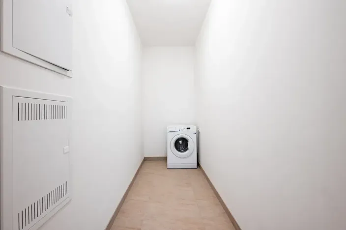 Pronájem bytu 2+kk, Praha - Karlín, U Mlýnského kanálu, 58 m2