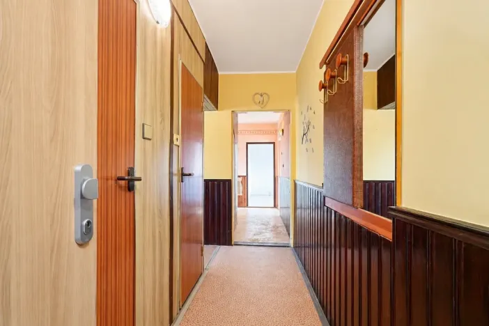 Prodej bytu 3+1, Jirkov, Jezerská, 72 m2
