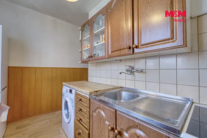 Prodej bytu 3+1, Borová Lada, 70 m2