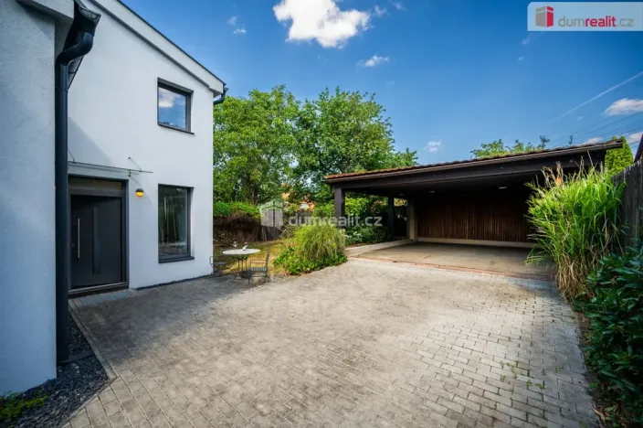 Prodej rodinného domu, Praha - Dolní Chabry, Ledčická, 224 m2