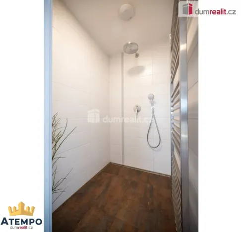 Prodej rodinného domu, Praha - Dolní Chabry, Ledčická, 224 m2