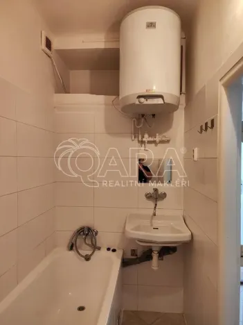 Pronájem bytu 1+kk, Praha - Nusle, V Horkách, 25 m2