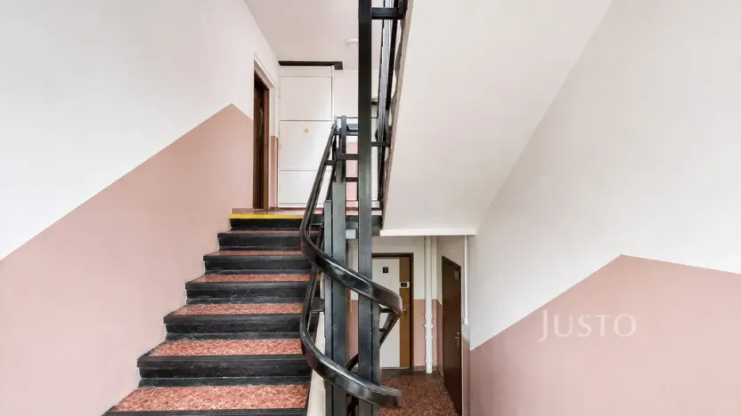 Prodej bytu 4+kk, Kamenice, Sídliště II, 77 m2