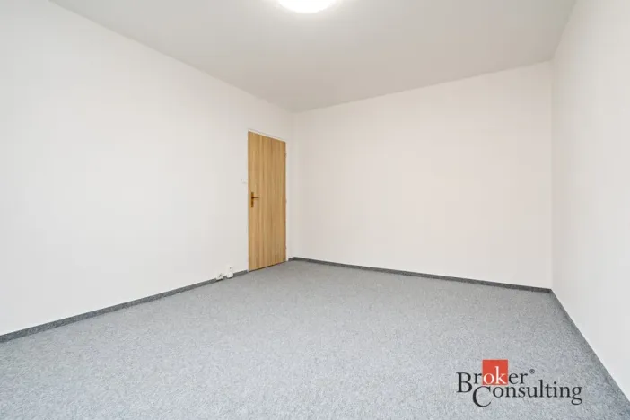 Pronájem bytu 2+1, Plzeň - Skvrňany, Křimická, 52 m2