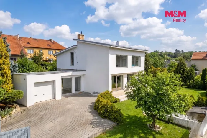 Prodej rodinného domu, Klobuky, Učitelská, 180 m2