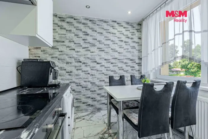 Prodej bytu 2+1, Karviná - Mizerov, tř. 17. listopadu, 57 m2