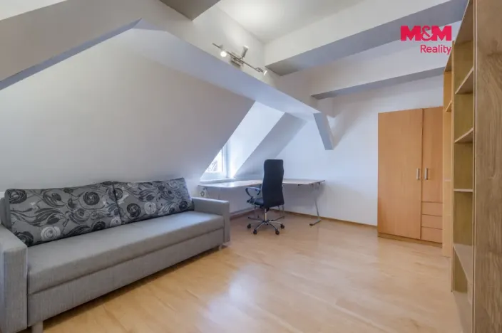 Prodej rodinného domu, Cheb, Růžový kopeček, 315 m2