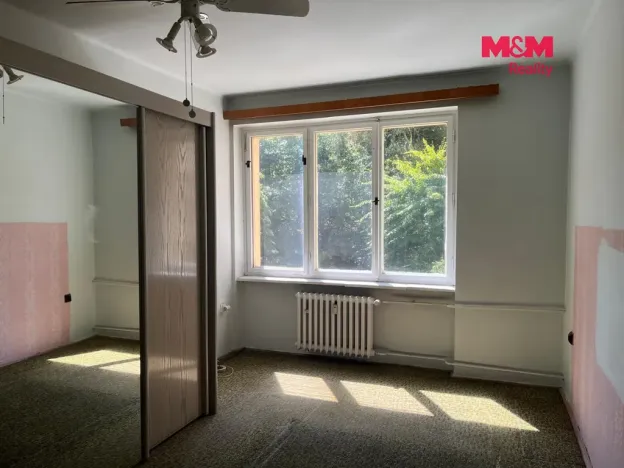Prodej bytu 2+1, Louny, Fűgnerova, 55 m2