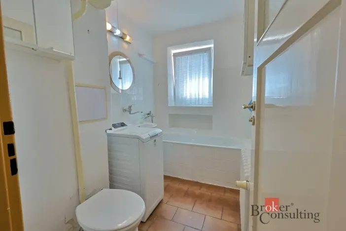 Prodej bytu 2+1, Hodonín, J. Suka, 58 m2