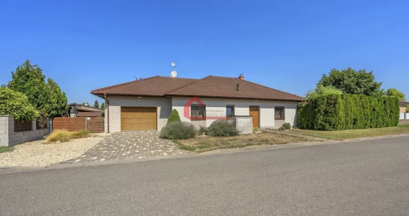 Prodej rodinného domu, Velké Bílovice, Morávky, 177 m2