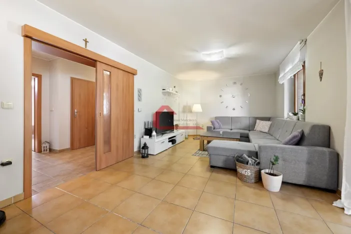 Prodej rodinného domu, Velké Bílovice, Morávky, 177 m2