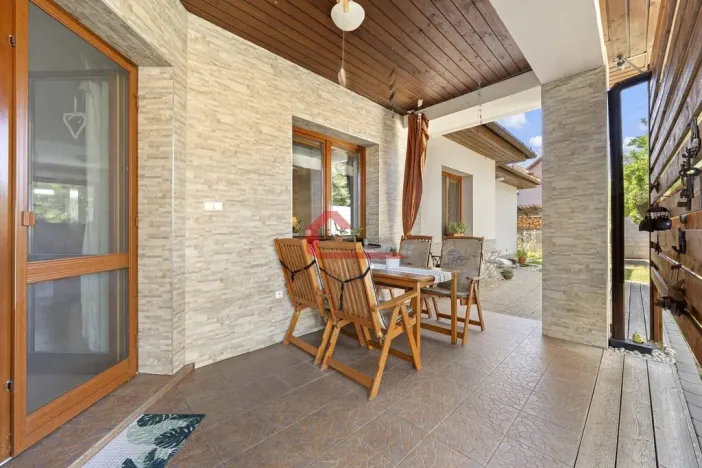 Prodej rodinného domu, Velké Bílovice, Morávky, 177 m2