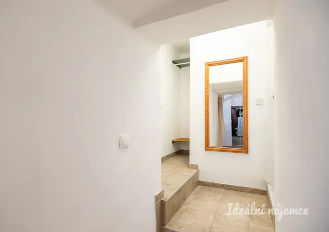 Pronájem bytu 1+kk, Říčany - Voděrádky, Voděradská, 31 m2
