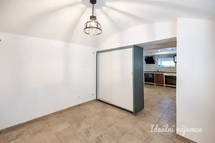 Pronájem bytu 1+kk, Říčany - Voděrádky, Voděradská, 31 m2