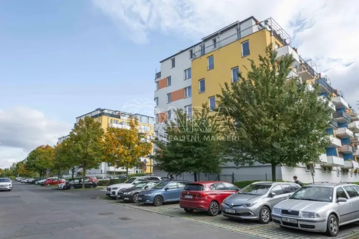 Pronájem bytu 2+kk, Praha - Letňany, Zlonická, 59 m2