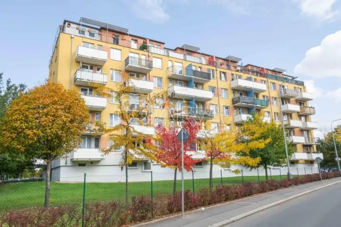 Pronájem bytu 2+kk, Praha - Letňany, Zlonická, 59 m2
