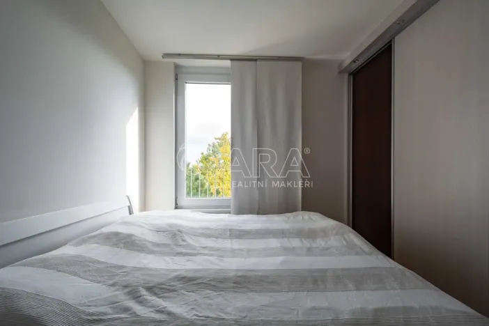 Pronájem bytu 2+kk, Praha - Letňany, Zlonická, 59 m2