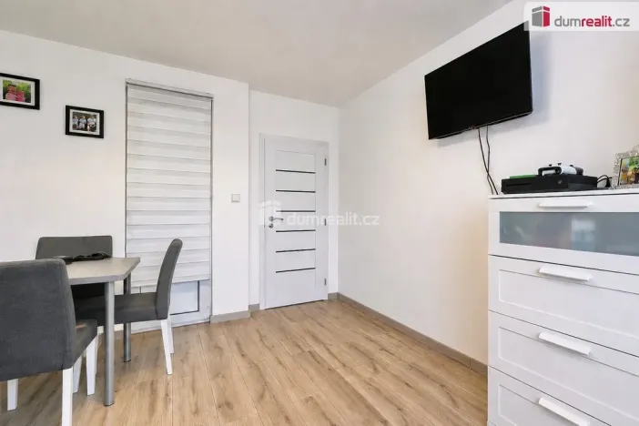 Prodej bytu 2+kk, Neratovice, Kojetická, 39 m2