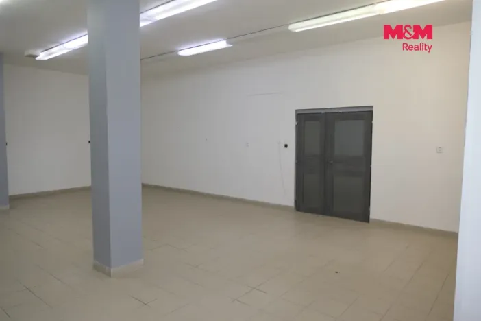 Pronájem kanceláře, Žebrák, Náměstí, 60 m2