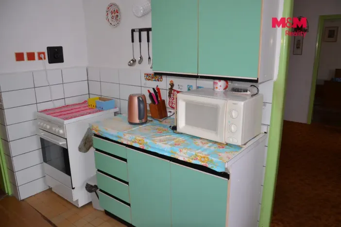Prodej chalupy, Vestec, 350 m2