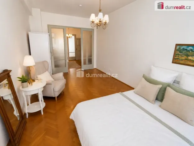 Prodej bytu 3+1, Praha - Dejvice, Eliášova, 82 m2