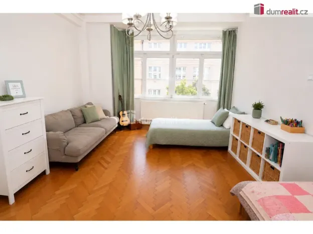 Prodej bytu 3+1, Praha - Dejvice, Eliášova, 82 m2