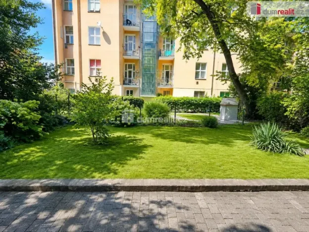 Prodej bytu 3+1, Praha - Dejvice, Eliášova, 82 m2