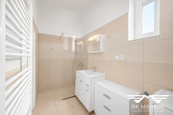 Pronájem bytu 3+1, Praha - Bohnice, Bohnická, 75 m2