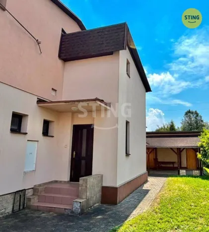 Prodej rodinného domu, Staré Město, 220 m2