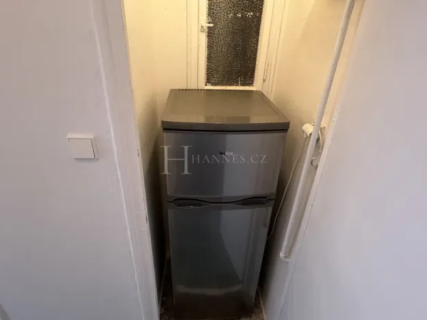 Pronájem bytu 1+kk, Praha - Vokovice, Africká, 31 m2