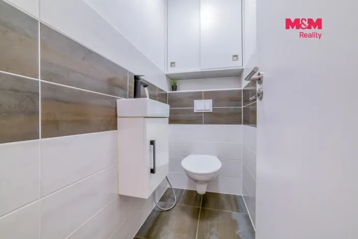 Prodej bytu 2+kk, Mariánské Lázně - Úšovice, Tepelská, 59 m2