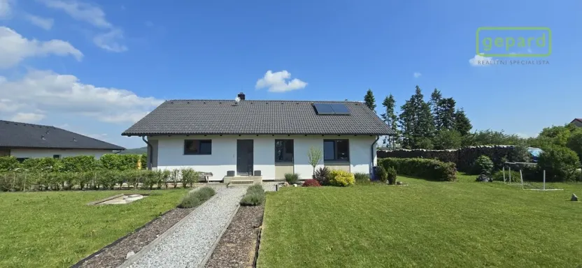 Prodej rodinného domu, Mojné, 99 m2