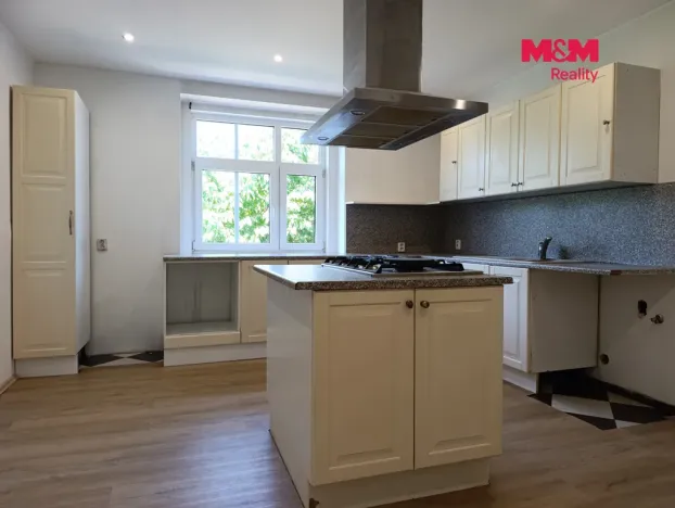 Pronájem obchodního prostoru, Hrádek nad Nisou - Václavice, 117 m2