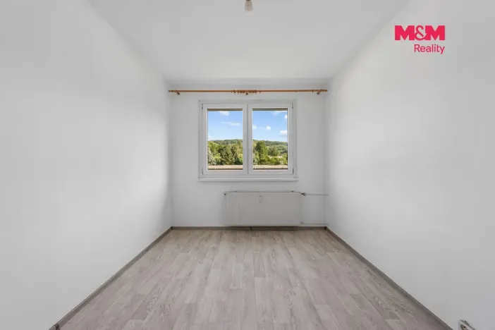 Prodej bytu 2+1, Benešov nad Ploučnicí, Sídliště, 56 m2