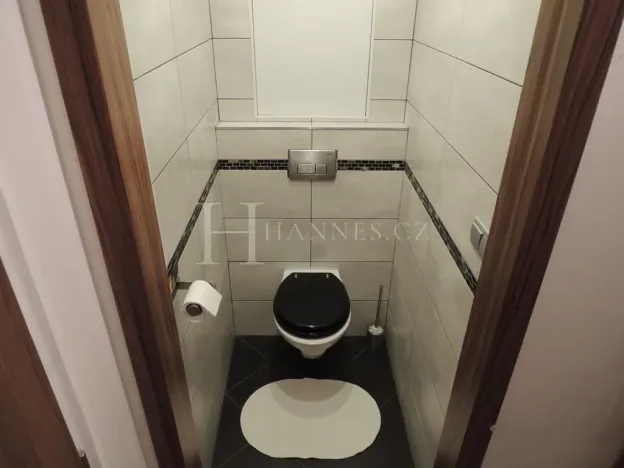 Pronájem bytu 2+kk, Praha - Střížkov, Vysočanská, 42 m2