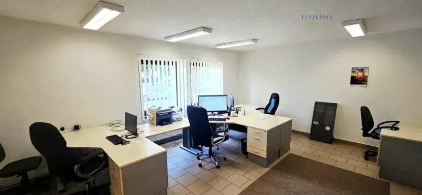 Prodej obchodního prostoru, Kralupy nad Vltavou - Mikovice, V Uličce, 235 m2