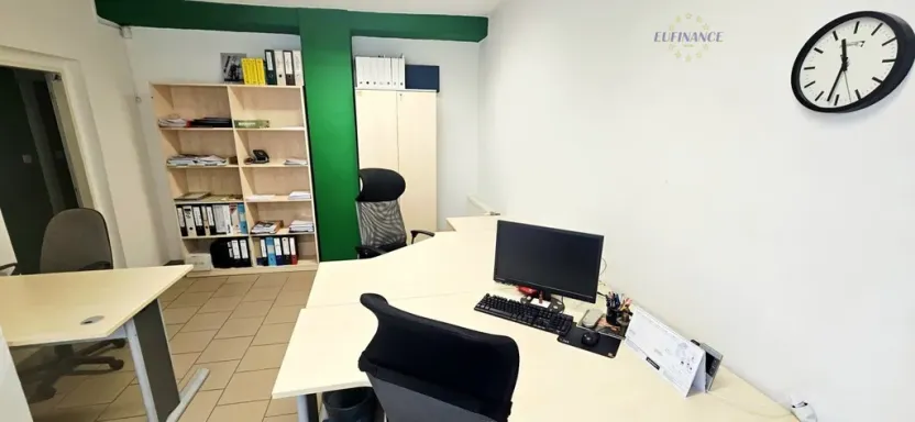 Prodej obchodního prostoru, Kralupy nad Vltavou - Mikovice, V Uličce, 235 m2