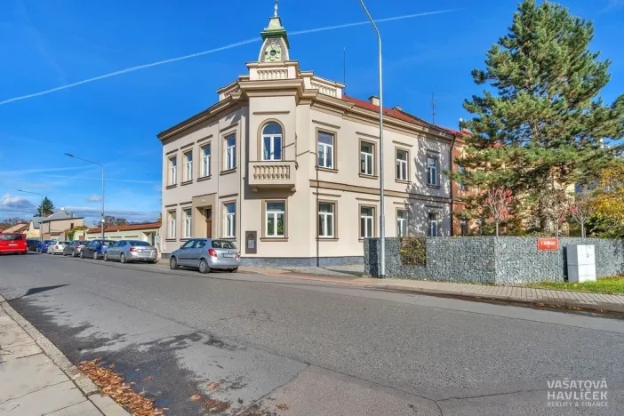 Pronájem obchodního prostoru, Chrudim, V Hliníkách, 171 m2