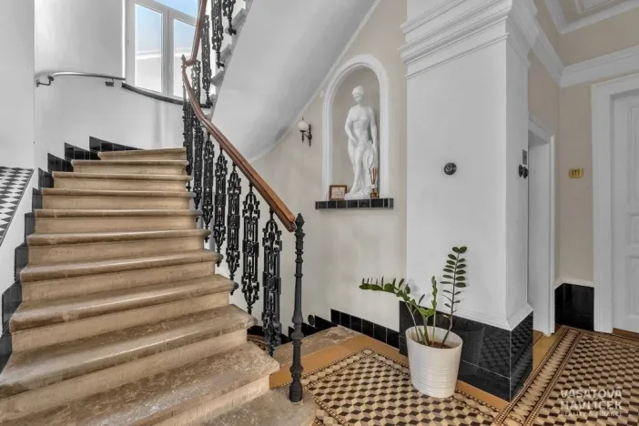 Pronájem obchodního prostoru, Chrudim, V Hliníkách, 171 m2