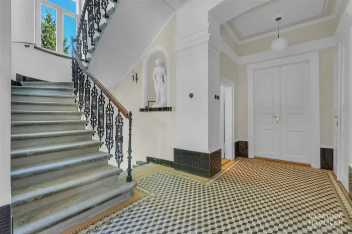 Pronájem obchodního prostoru, Chrudim, V Hliníkách, 171 m2
