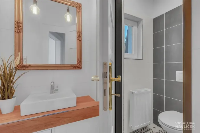 Pronájem obchodního prostoru, Chrudim, V Hliníkách, 171 m2