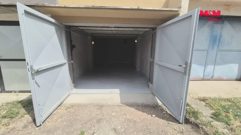 Pronájem garáže, Kladno, Šulcova, 20 m2
