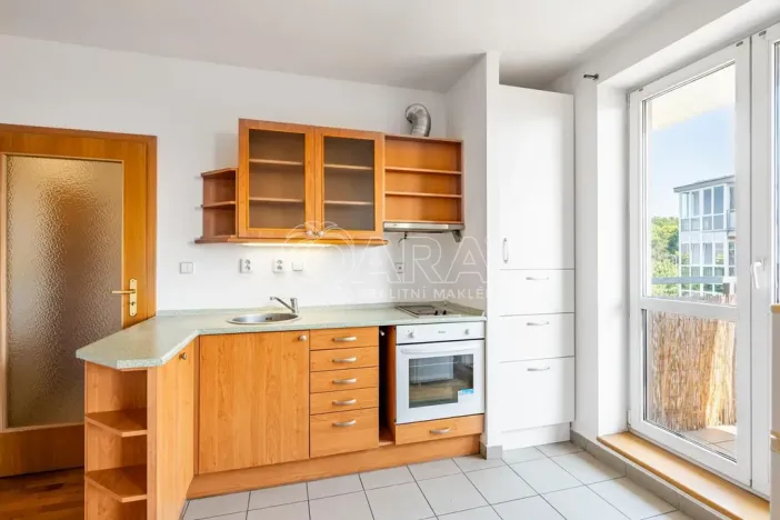 Pronájem bytu 1+kk, Praha - Troja, Vřesová, 34 m2