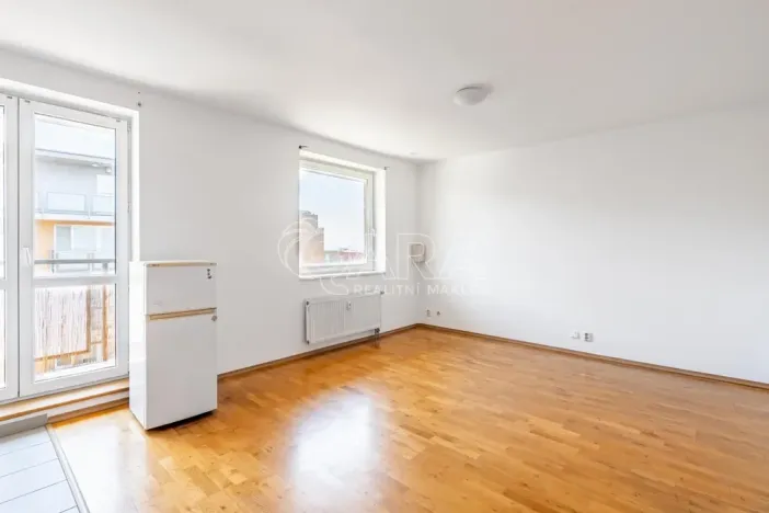 Pronájem bytu 1+kk, Praha - Troja, Vřesová, 34 m2